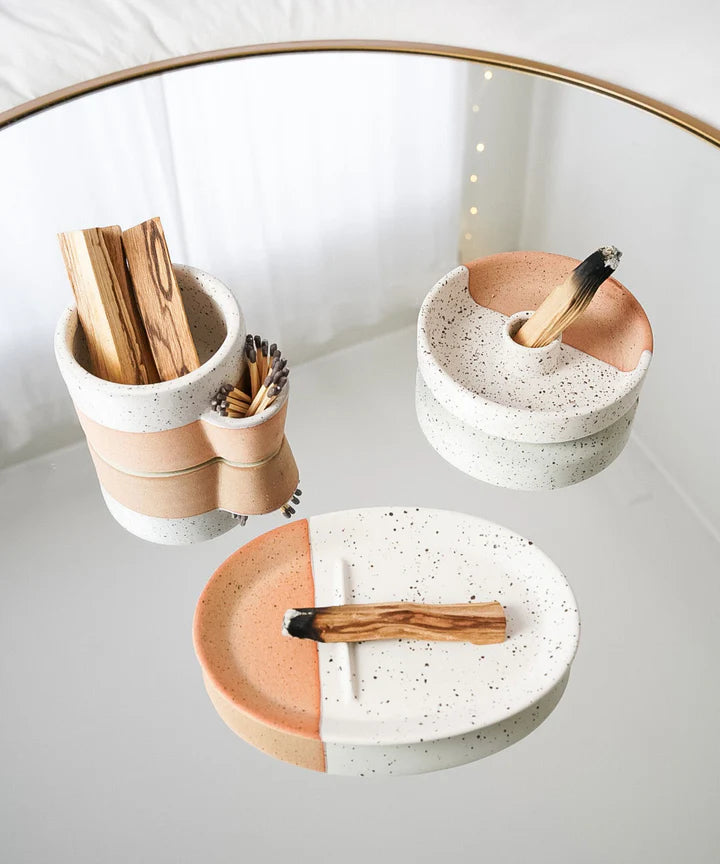 Oval Palo Santo Plate - Terra Cotta + Speckled White